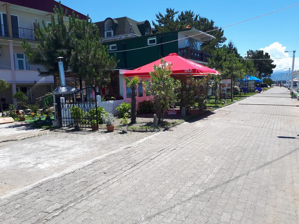 Kobuleti Lalima House Ξενοδοχείο Εξωτερικό φωτογραφία