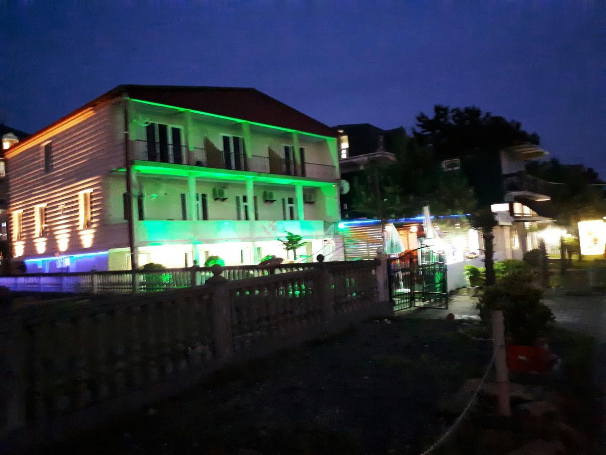 Kobuleti Lalima House Ξενοδοχείο Εξωτερικό φωτογραφία